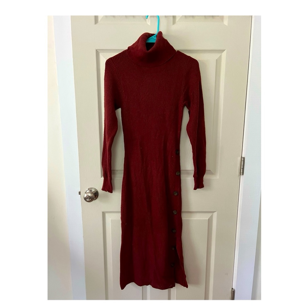 Long sweater dress in wine red